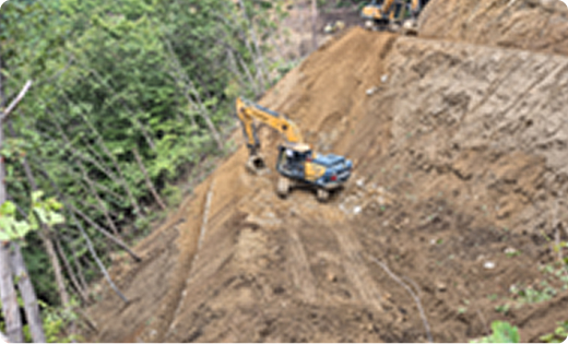 산림 사면 공사 현장 사진